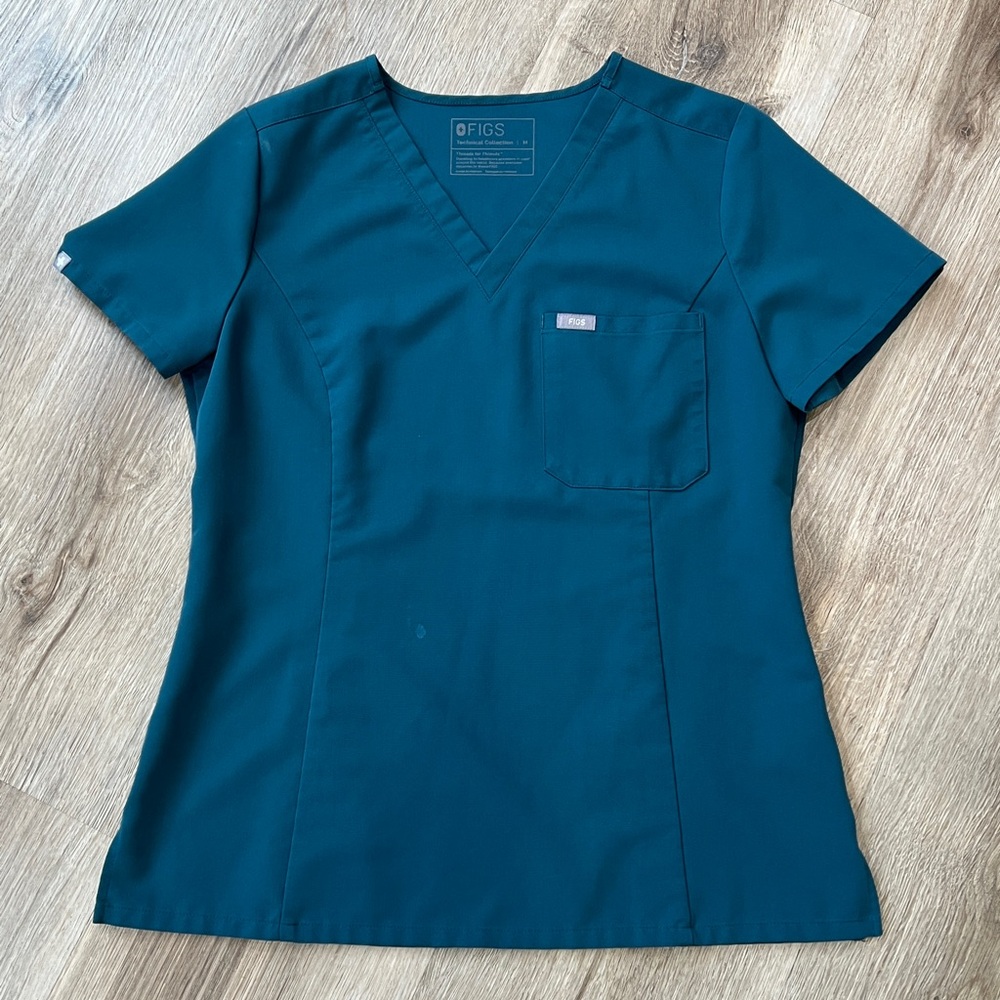 FIGS Women's Slim Catarina Caribbean Blue Scrub Top